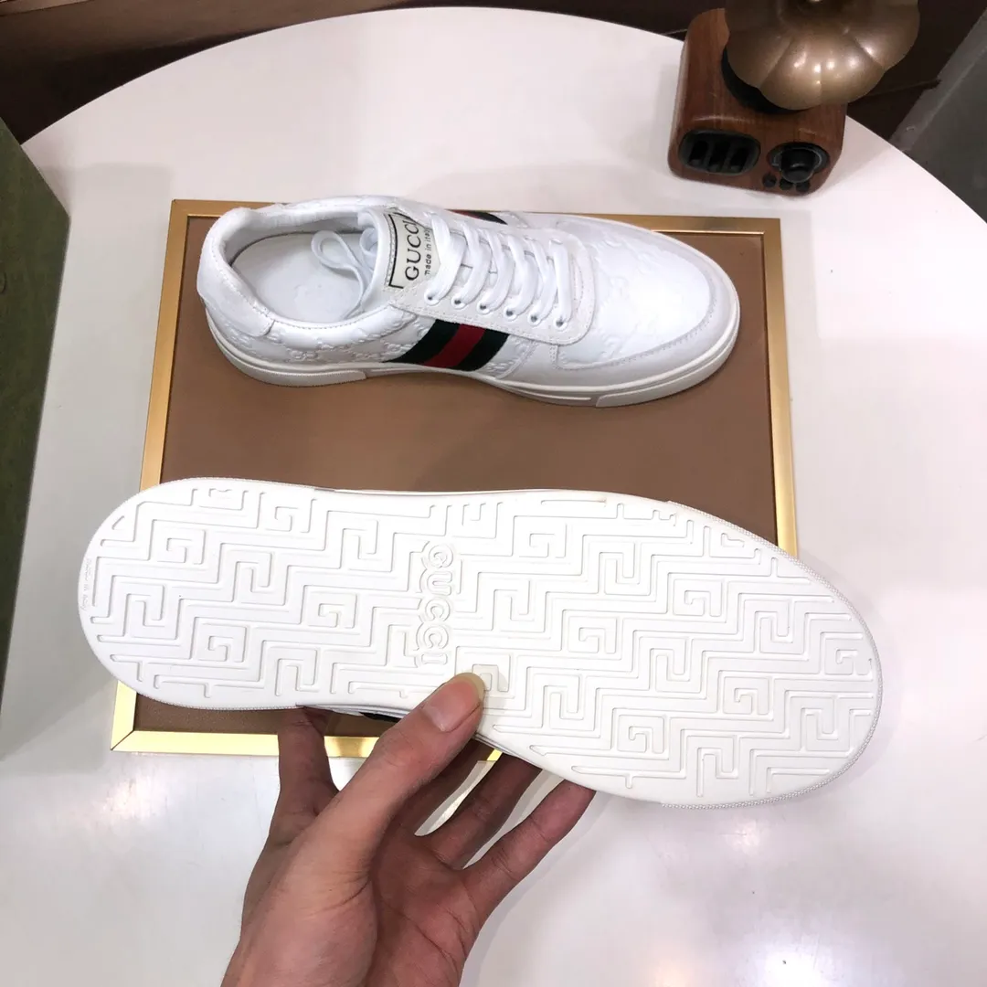 Men's shoes💰440💰[GUCCI] Official website 1:1 men's sports shoes are now on the market. They are made of original fabric + water-dyed sheepskin lining, plus the official website original 1:1 comfortable outsole. Fashionable and versatile, super comfortable and breathable. Standard shoe size 38/45 (custom-made size 45 is non-refundable)